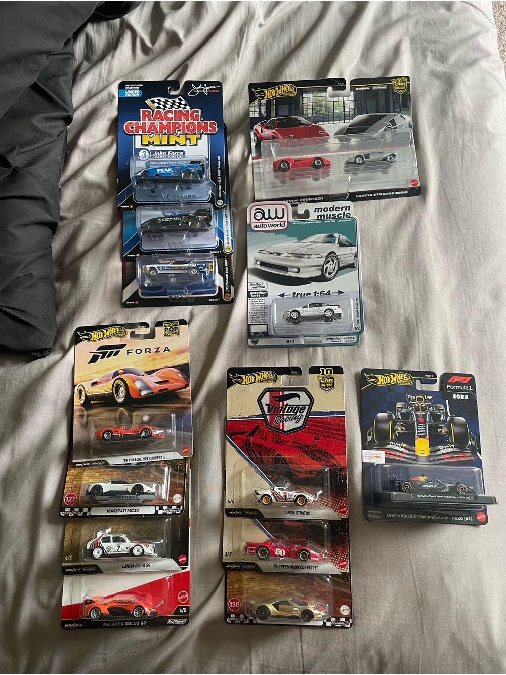 Assorted Hot Wheels Bundle
